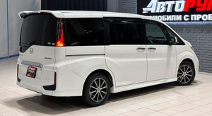 Минивэн Honda Stepwgn 2015 года, 1897000 рублей, Красноярск