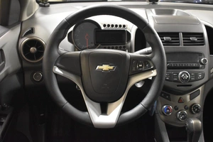 Хетчбэк Chevrolet Aveo 2012 года, 643100 рублей, Казань