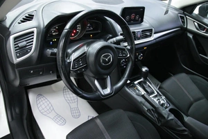 Хетчбэк Mazda 3 2018 года, 1498000 рублей, Солонцы