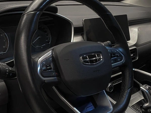 Внедорожник Geely Coolray 2021 года, 1770000 рублей, Красноярск