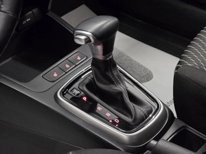 Хетчбэк Kia Rio X-Line 2018 года, 1290000 рублей, Красноярск