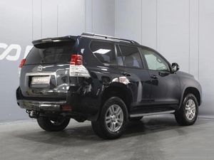 Внедорожник Toyota Land Cruiser Prado 2010 года, 2990000 рублей, Омск
