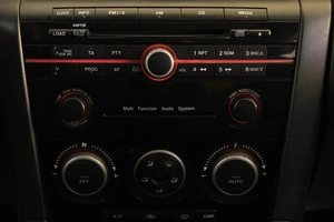 Седан Mazda 3 2008 года, 699000 рублей, Омск
