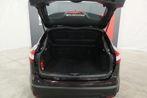 Внедорожник Nissan Qashqai 2015 года, 1600000 рублей, Курск
