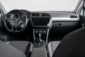 Внедорожник Volkswagen Tiguan 2017 года, 2089000 рублей, Челябинск