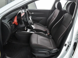 Седан Kia Rio 2021 года, 1559000 рублей, Воронеж