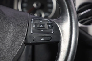 Внедорожник Volkswagen Tiguan 2010 года, 1229000 рублей, Новосибирск