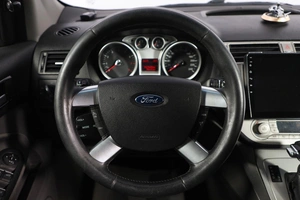 Внедорожник Ford Kuga 2011 года, 1299000 рублей, Новосибирск
