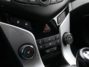 Седан Chevrolet Cruze 2013 года, 802500 рублей, Волгоград