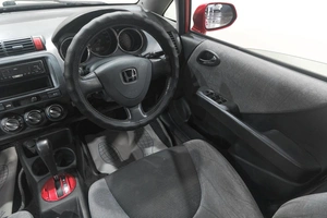 Хетчбэк Honda Fit 2003 года, 389000 рублей, Новокузнецк