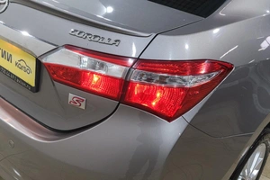 Седан Toyota Corolla 2013 года, 1399000 рублей, Новокузнецк
