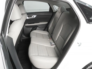 Седан Kia K3 2024 года, 2410000 рублей, Минеральные Воды