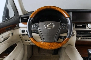 Седан Lexus LS 2013 года, 2139000 рублей, Челябинск