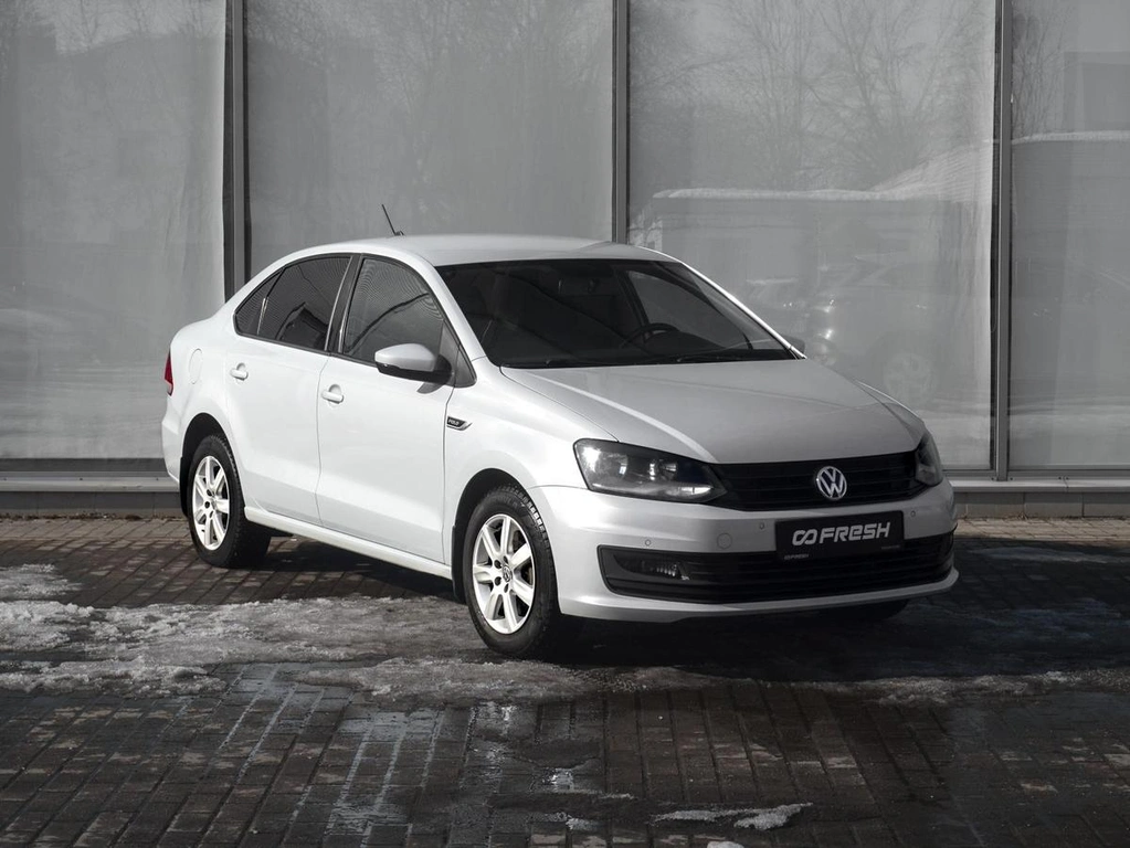 Седан Volkswagen Polo 2018 года, 1170555 рублей, Тверь