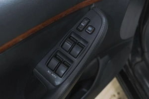 Седан Toyota Avensis 2006 года, 899000 рублей, Новокузнецк