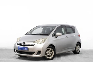 Хетчбэк Toyota Ractis 2011 года, 839000 рублей, Барнаул