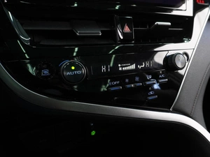 Седан Toyota Camry 2023 года, 3349000 рублей, Воронеж