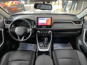 Внедорожник Toyota RAV4 2019 года, 2987000 рублей, Солонцы