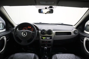 Седан Renault Logan 2011 года, 570000 рублей, Брянск
