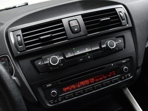 Хетчбэк BMW 1 серия 2012 года, 1060000 рублей, Краснодар