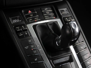 Внедорожник Porsche Macan 2018 года, 4280000 рублей, Тюмень