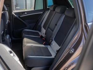 Внедорожник Volkswagen Tiguan 2013 года, 1985000 рублей, Краснодар