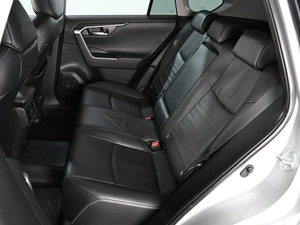 Внедорожник Toyota RAV4 2019 года, 3199000 рублей, Ростов-на-Дону