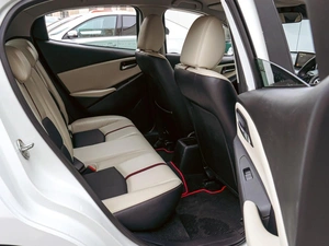 Хетчбэк Mazda Demio 2015 года, 1140000 рублей, Краснодар