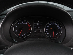 Седан Audi A3 2015 года, 1775000 рублей, Красный Пахарь