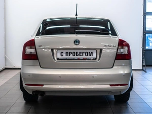 Лифтбек Skoda Octavia 2012 года, 940000 рублей, Красноярск