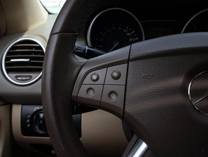 Внедорожник Mercedes-benz M-класс 2007 года, 1079000 рублей, Большой Сочи