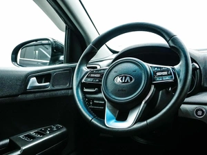 Внедорожник Kia Sportage 2020 года, 2299000 рублей, Красноярск