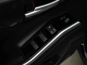 Внедорожник Toyota Highlander 2026 года, 5494434 рублей, Москва