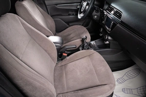 Хетчбэк Kia Rio X-Line 2018 года, 1369000 рублей, Сургут