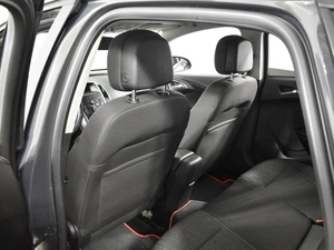 Седан Opel Astra 2013 года, 676200 рублей, Казань