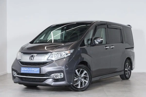 Минивэн Honda Stepwgn Spada 2015 года, 1789000 рублей, Новосибирск