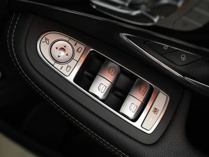 Седан Mercedes-benz C-класс 2015 года, 1988055 рублей, Москва