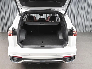 Внедорожник Geely Monjaro 2023 года, 2927000 рублей, Ставрополь