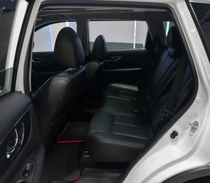 Внедорожник Nissan X-Trail 2018 года, 2430000 рублей, Красноярск