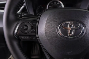 Седан Toyota Corolla 2019 года, 1789000 рублей, Пермь