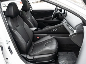 Седан Hyundai Elantra 2024 года, 2530000 рублей, Краснодар