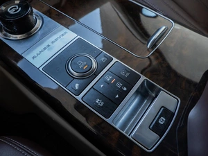 Внедорожник Land Rover Range Rover 2015 года, 4450000 рублей, Волгоград