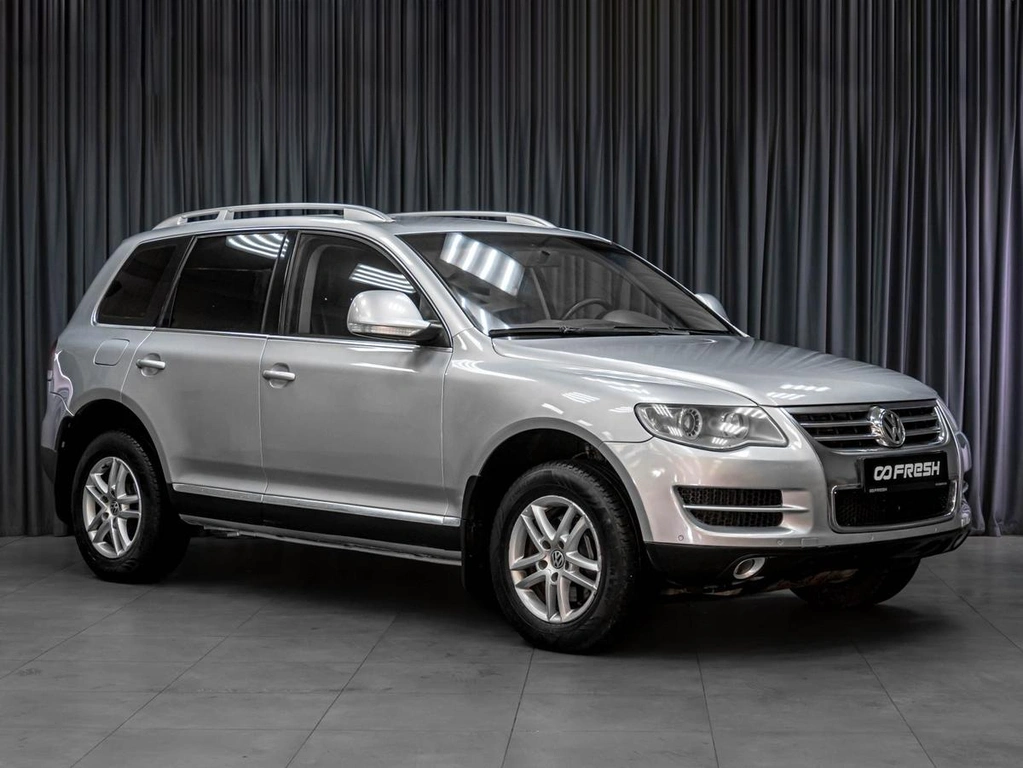 Внедорожник Volkswagen Touareg 2008 года, 1149000 рублей, Тюмень