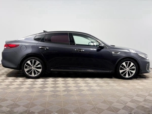 Седан Kia K5 2017 года, 1954900 рублей, Казань