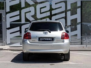Хетчбэк Toyota Auris 2008 года, 899000 рублей, Волгоград