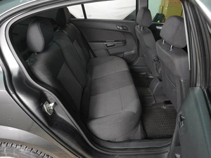 Седан Opel Astra 2011 года, 679000 рублей, Воронеж