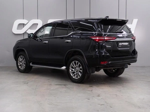 Внедорожник Toyota Fortuner 2021 года, 3922000 рублей, Воронеж