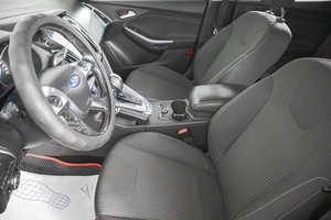Хетчбэк Ford Focus 2013 года, 969000 рублей, Кемерово
