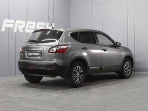 Внедорожник Nissan Qashqai 2012 года, 950000 рублей, Омск