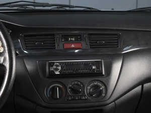 Седан Mitsubishi Lancer 2004 года, 570000 рублей, Омск